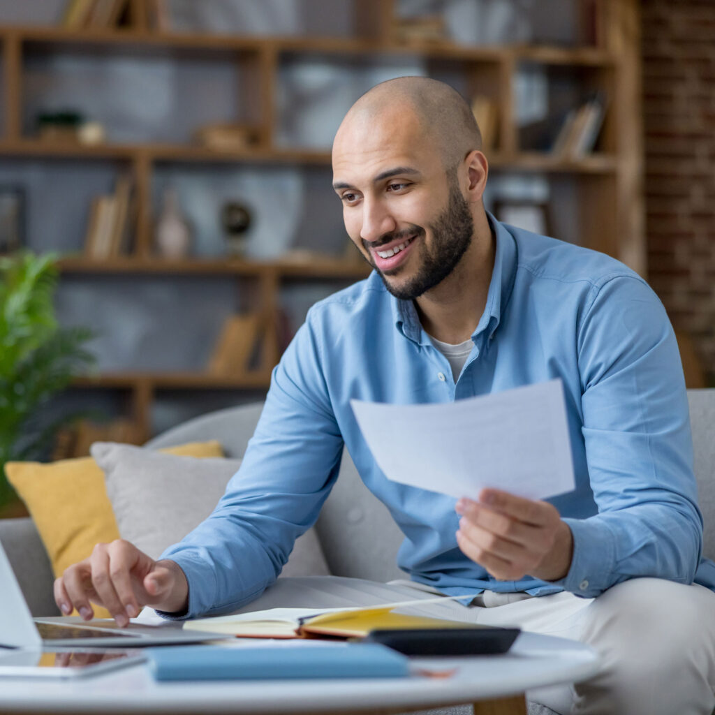 man getting support with business acccounting